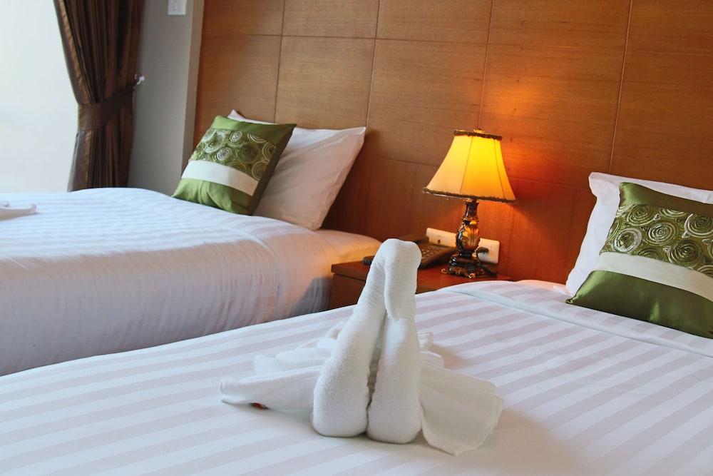 Good Nice Hotel Patong Eksteriør billede