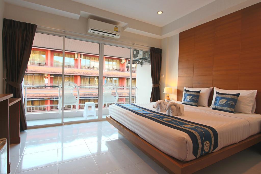 Good Nice Hotel Patong Eksteriør billede