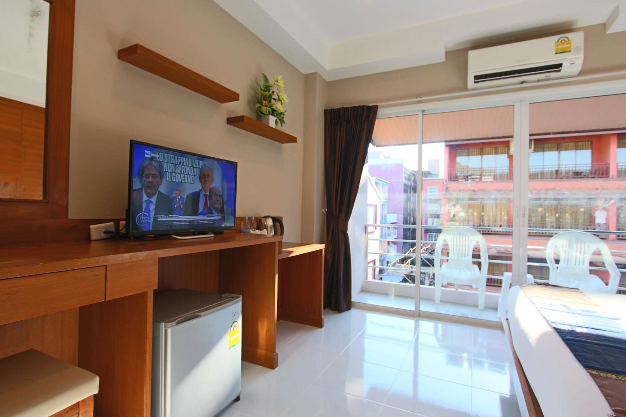 Good Nice Hotel Patong Eksteriør billede